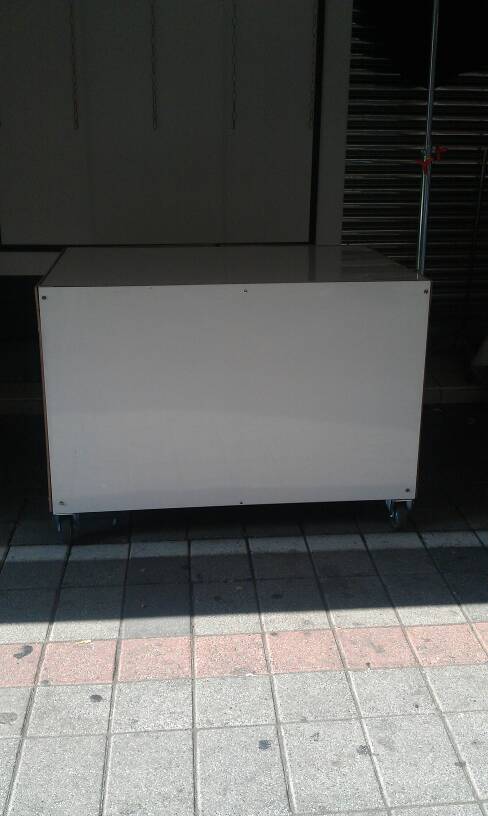 中東角鋼