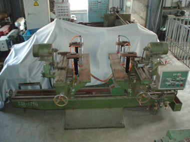 雙端側面鑽孔機