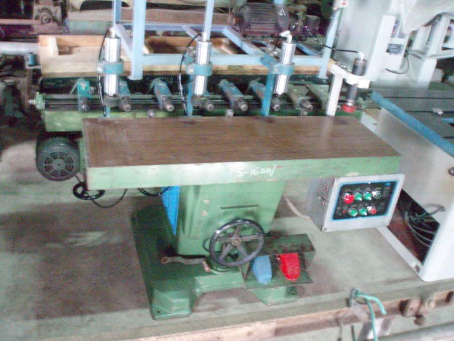 4尺橫式多軸鑽孔機