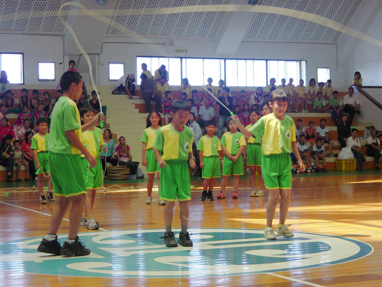 竹灣國小-綉山商行制服運動服