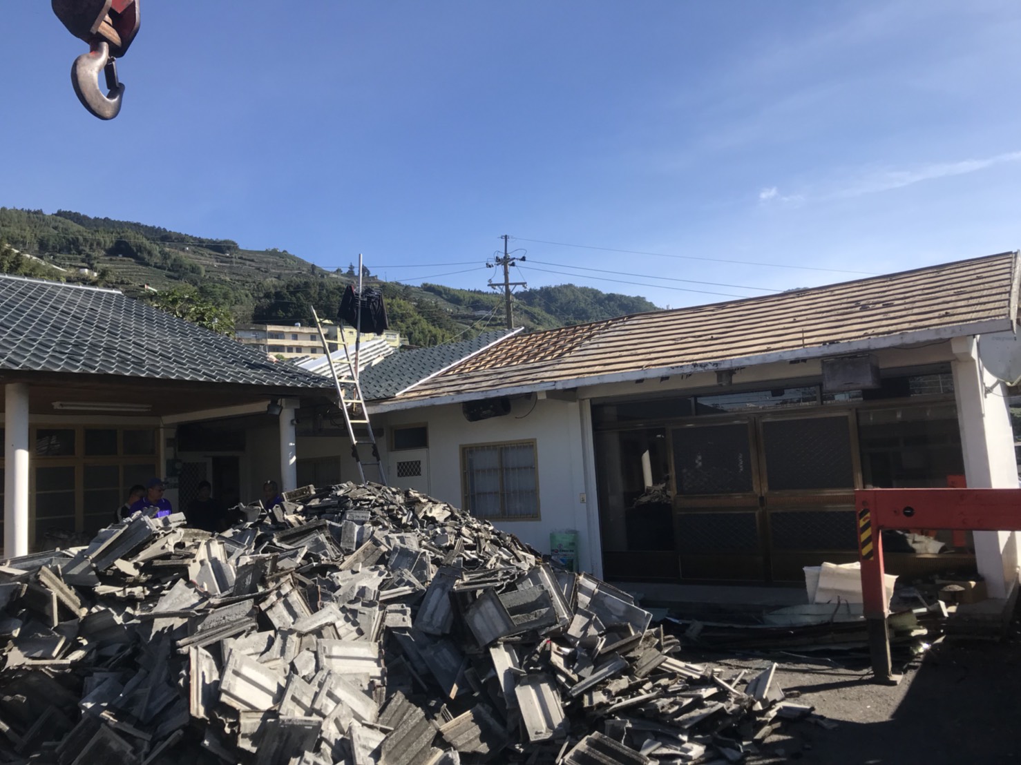 鐵屋屋頂重蓋-勝佳工程行