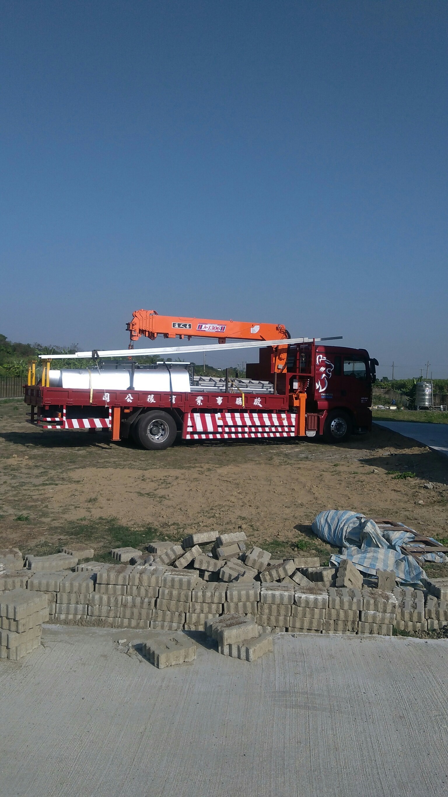 高雄鐵材吊掛運輸