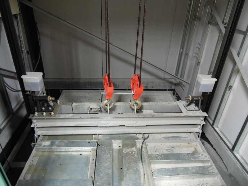 小型載貨升降將機1-3