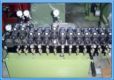 多聯式油壓系統