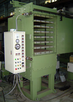 真空熱壓PC版成型機