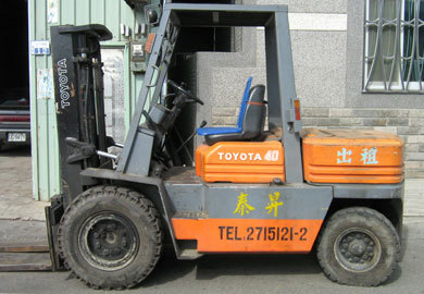 進出口貨物裝卸