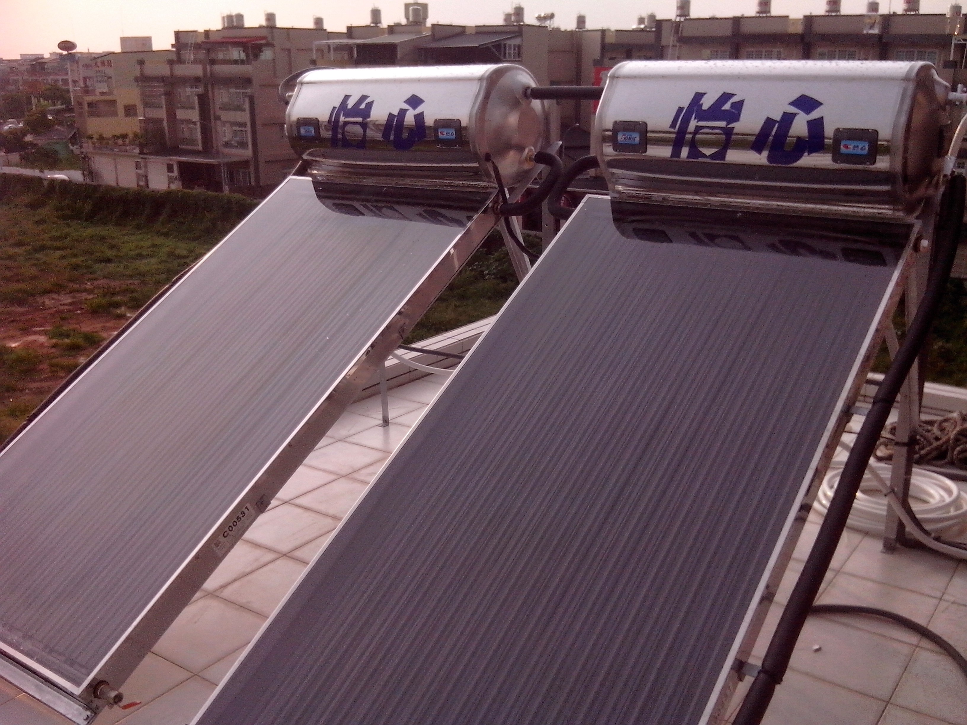 怡心牌太陽能熱水器