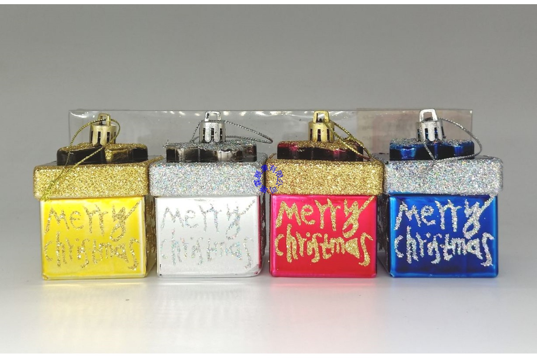 4713510788608-4入多彩禮物盒吊飾3-2