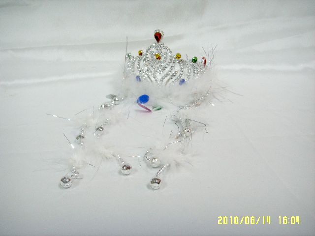 4711542837998精緻彩羽皇冠C