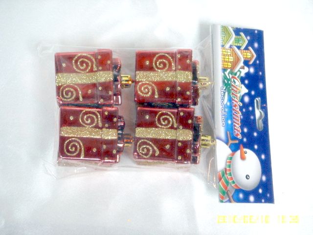 4711542830715-4入電鍍禮物盒吊飾