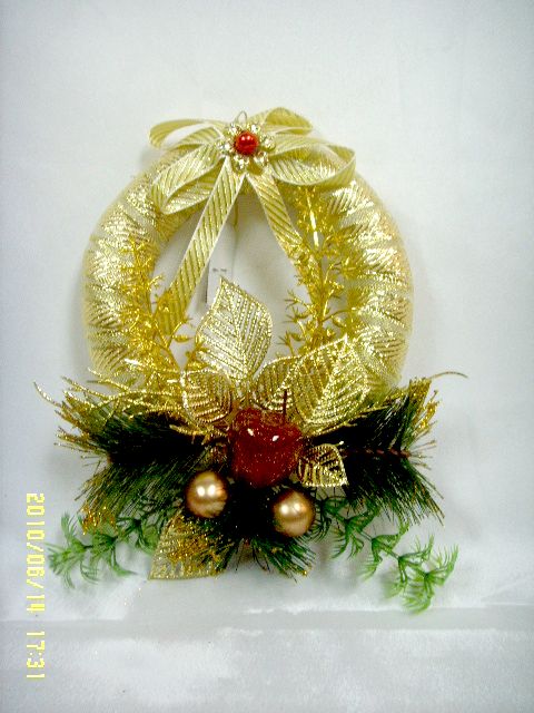 4711542838995金色緞帶聖誕樹圈