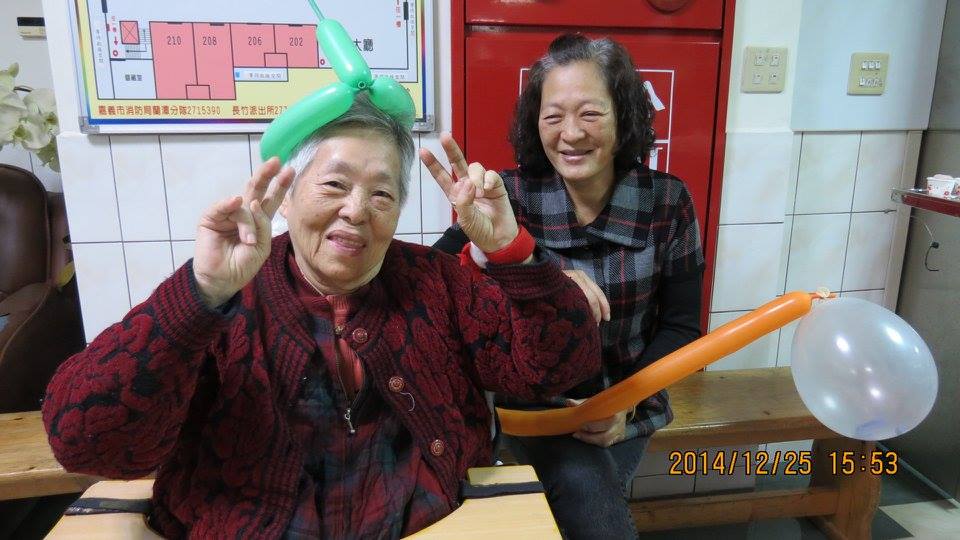 家福住民員工生日聖誕會