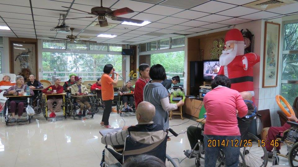 家福住民員工生日聖誕會