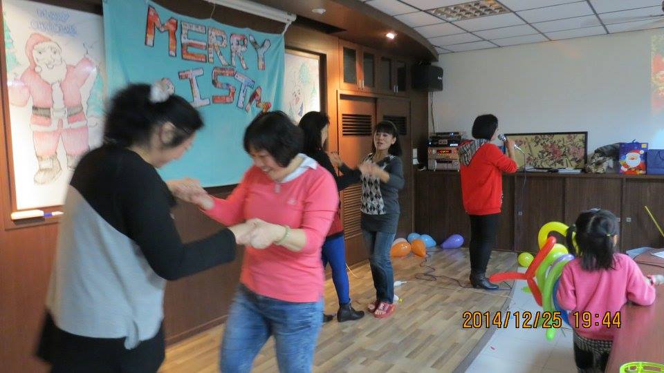 家福員工聖誕晚會