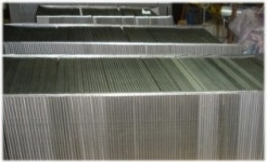 沖床五金製品、沖模