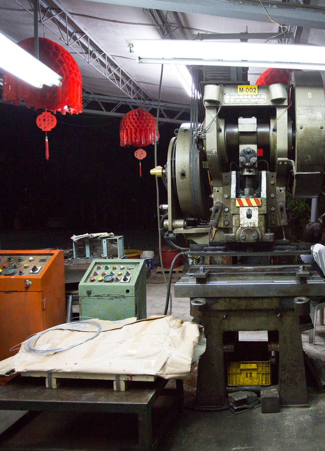 沖床五金製品、沖模