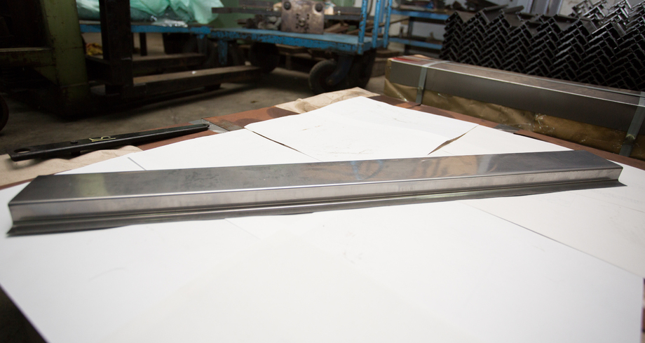 沖床五金製品、沖模