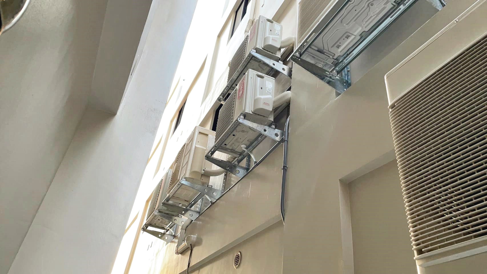 室外機安裝配管工程