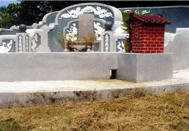 墓園管理-墓清潔及割草