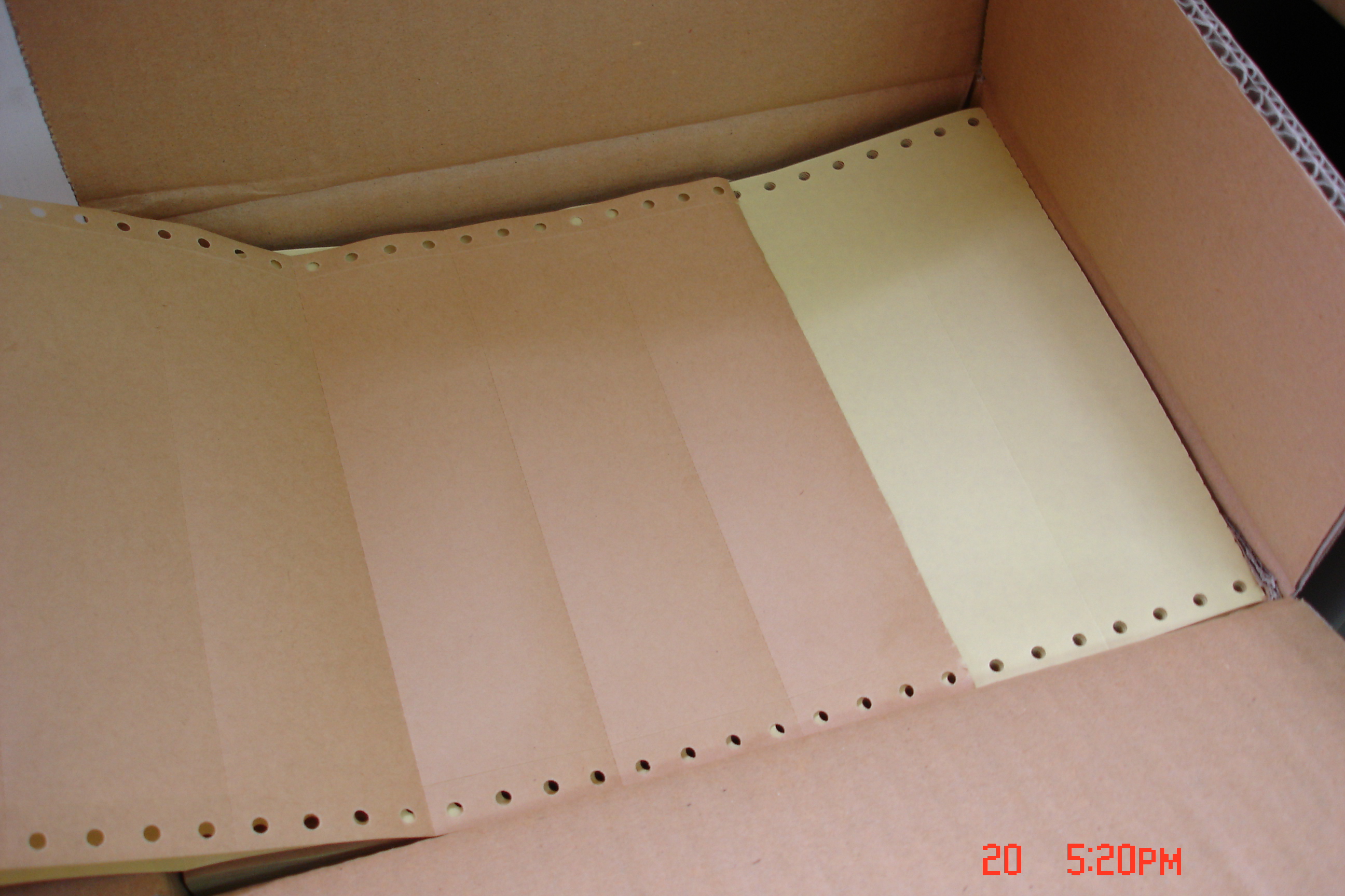 連續式牛皮貼紙