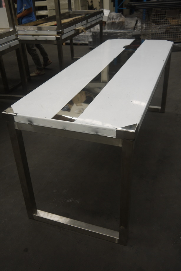 不銹鋼工作桌2