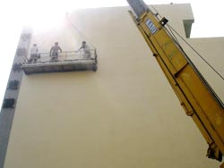 外牆防水彈性塗料-施工中