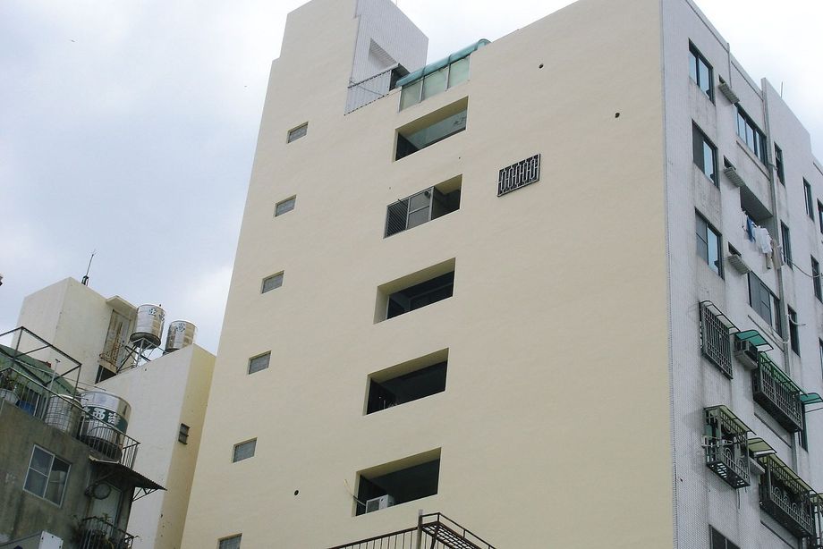 台南大樓外牆防水施工後