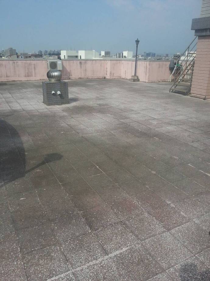 富農街大樓屋頂施工前