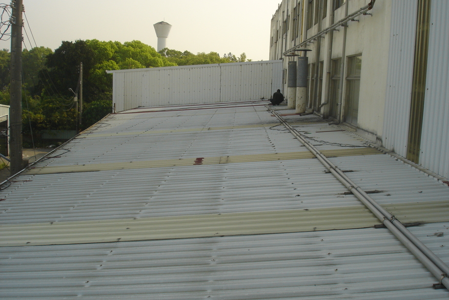 廠房鐵皮屋防熱施工