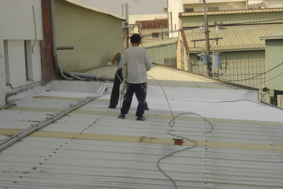 廠房鐵皮屋防熱施工