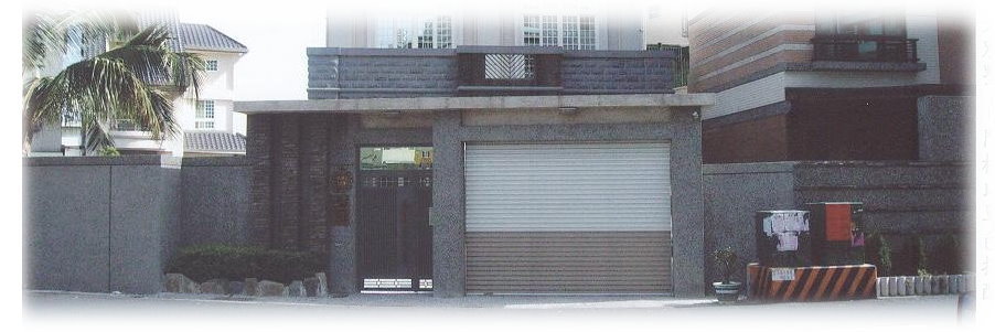 社區電動捲門