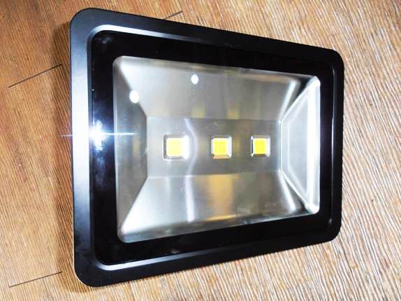 150瓦LED投光燈SNP-5150H