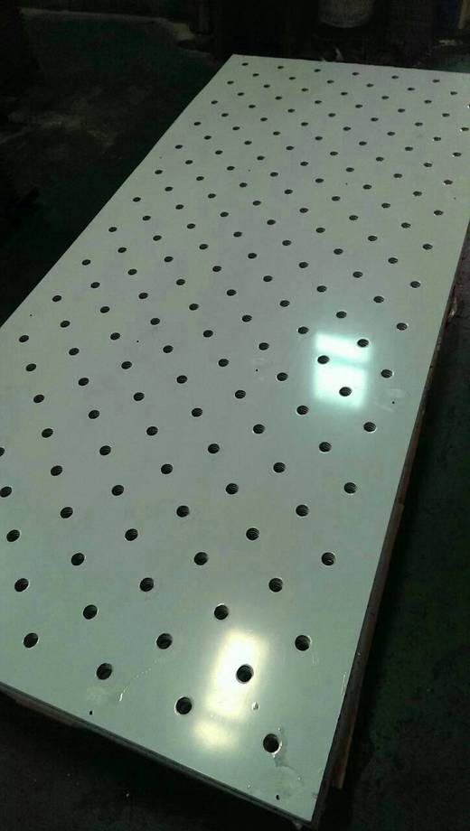 不鏽鋼沖孔