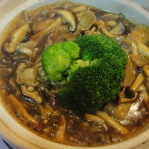 養生菇煲