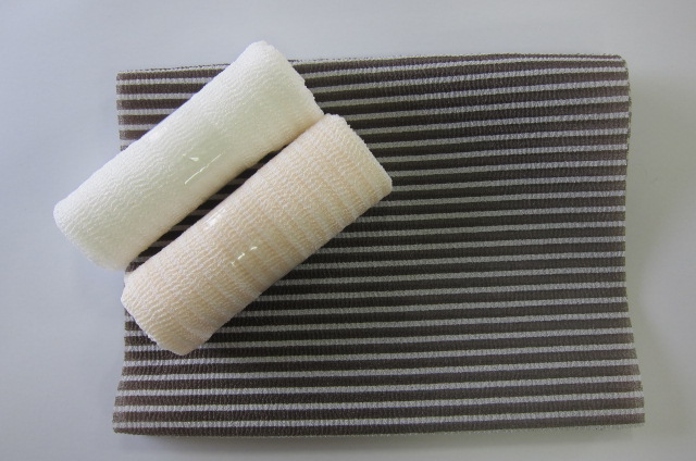 咖啡紗線條沐浴巾