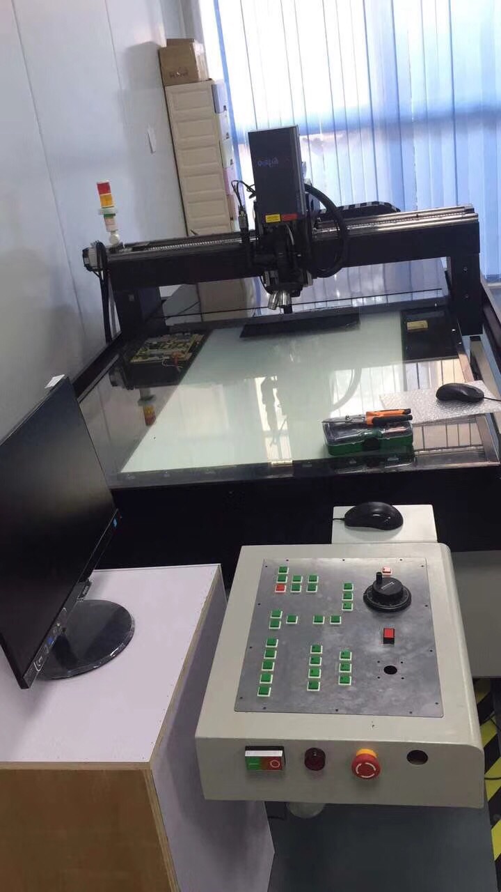 激光鐳射修復機