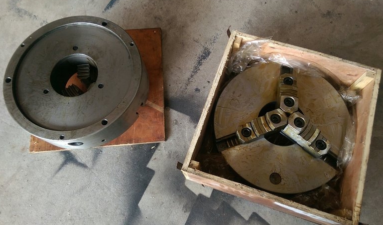 全新強力型三爪夾頭15英吋380MM，後鎖孔型