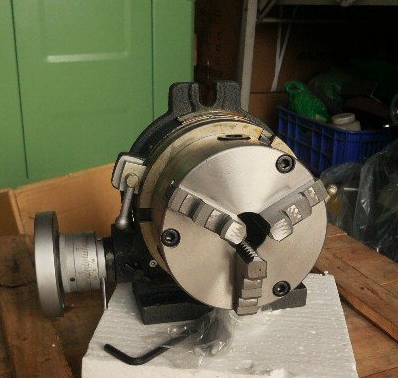 6吋*150M分度盤.*HV-6.立臥兩用型.+5吋三爪+尾座