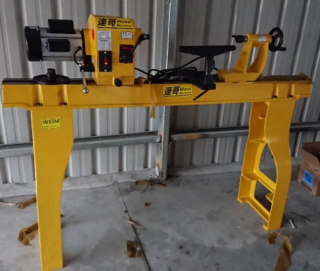 WE-103型機構無段變速高速鋼HSS*6支車刀組+5吋夾頭+側邊刀架組