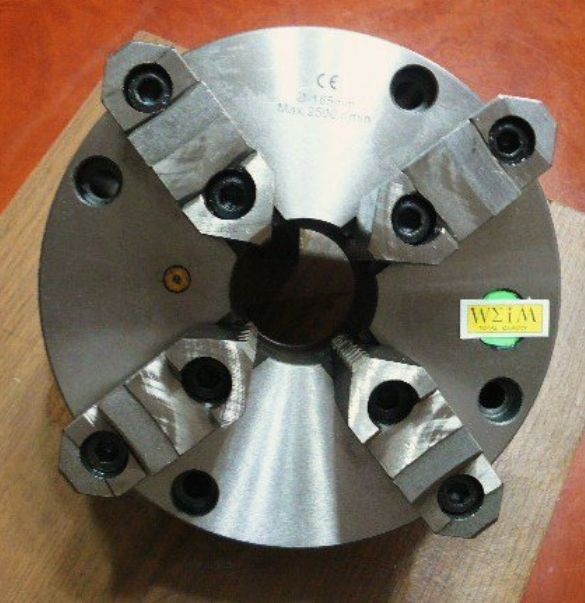 四爪強力型式8吋*200mm同動夾頭.強力型可更換夾爪式