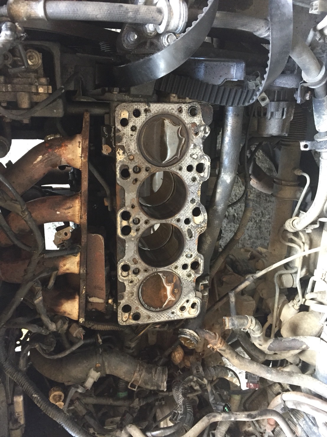 引擎大修服務-久隆汽車修理廠