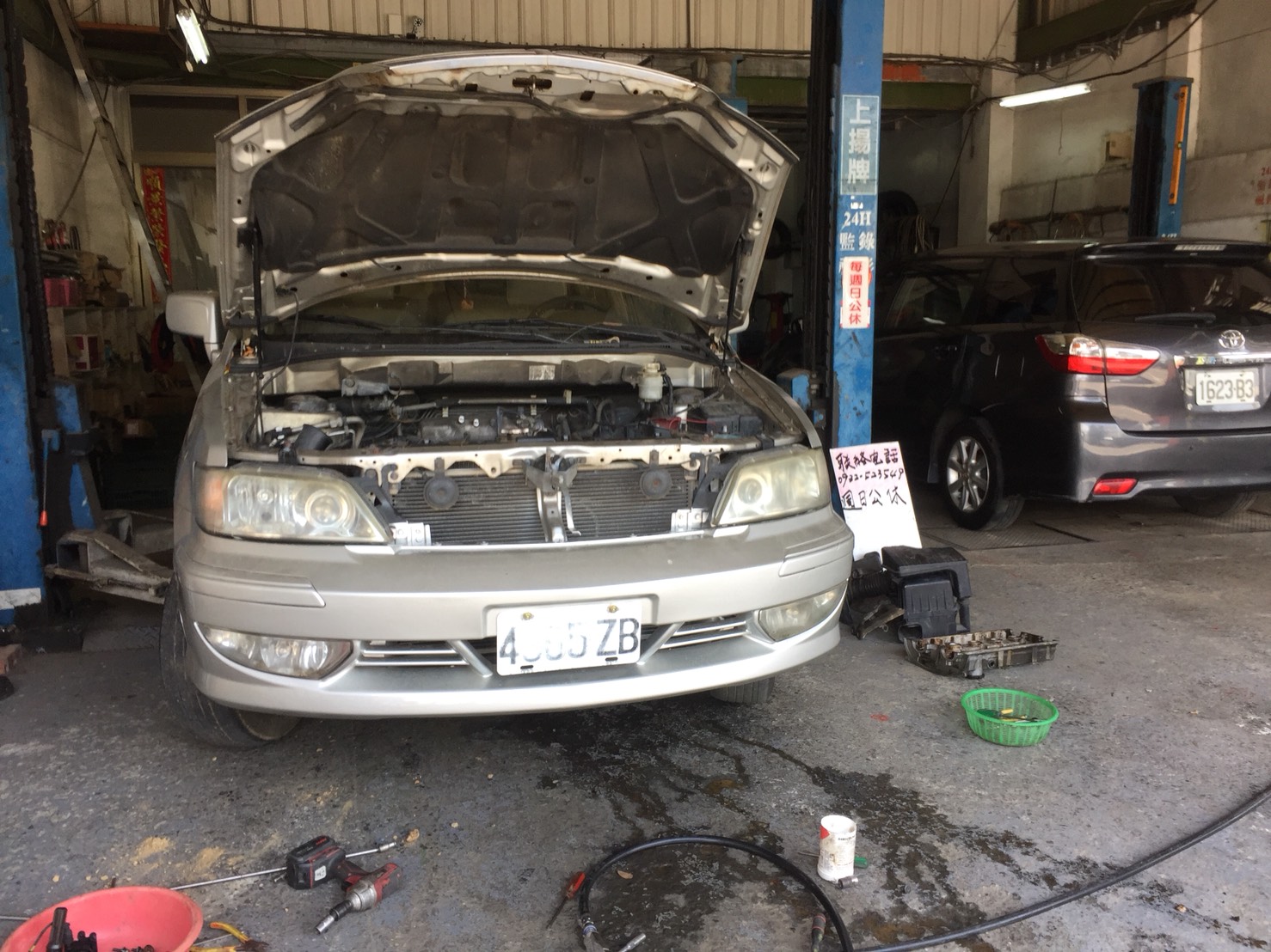 引擎大修開始-久隆汽車修理廠