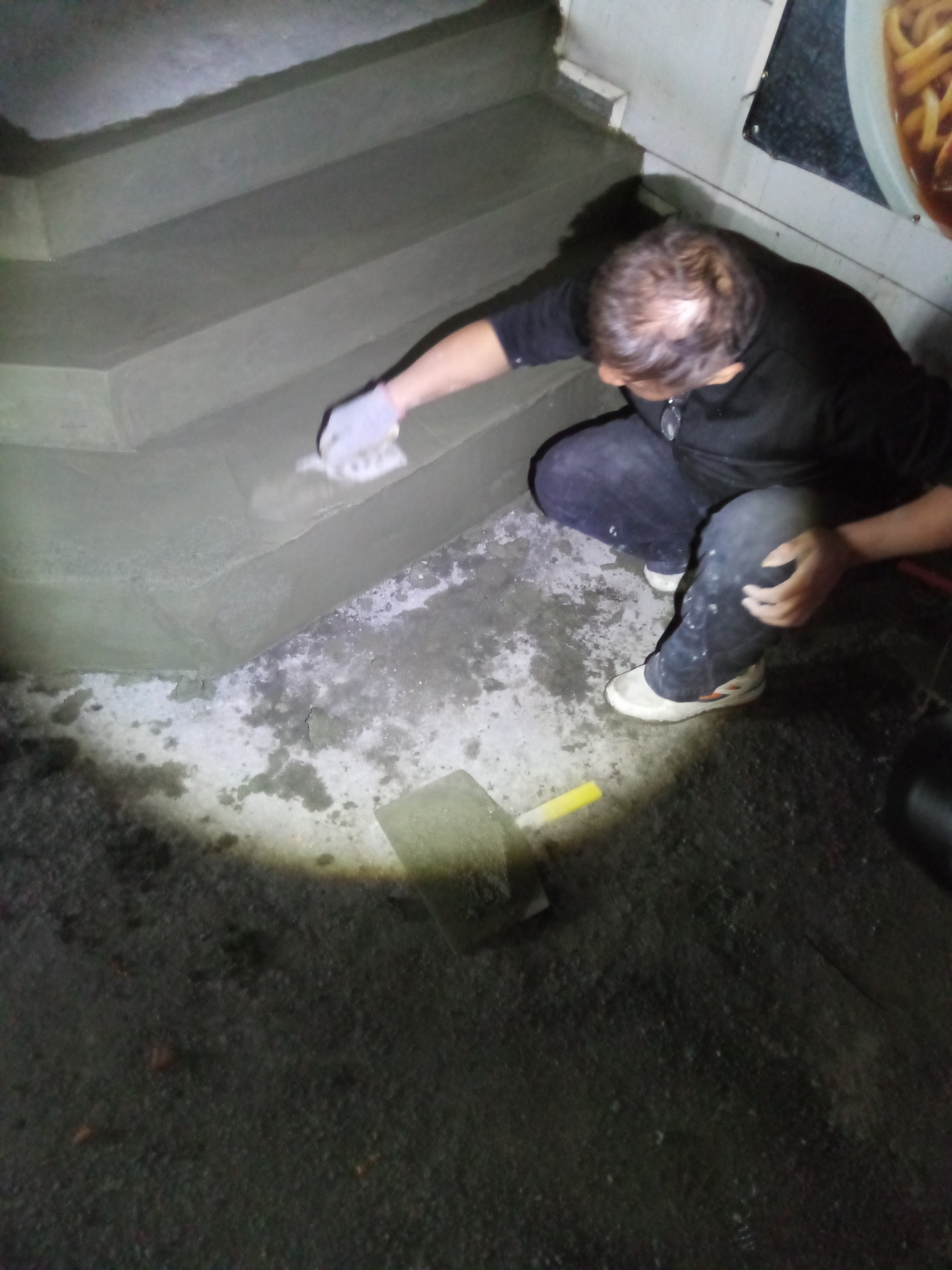 新北市泥作台階