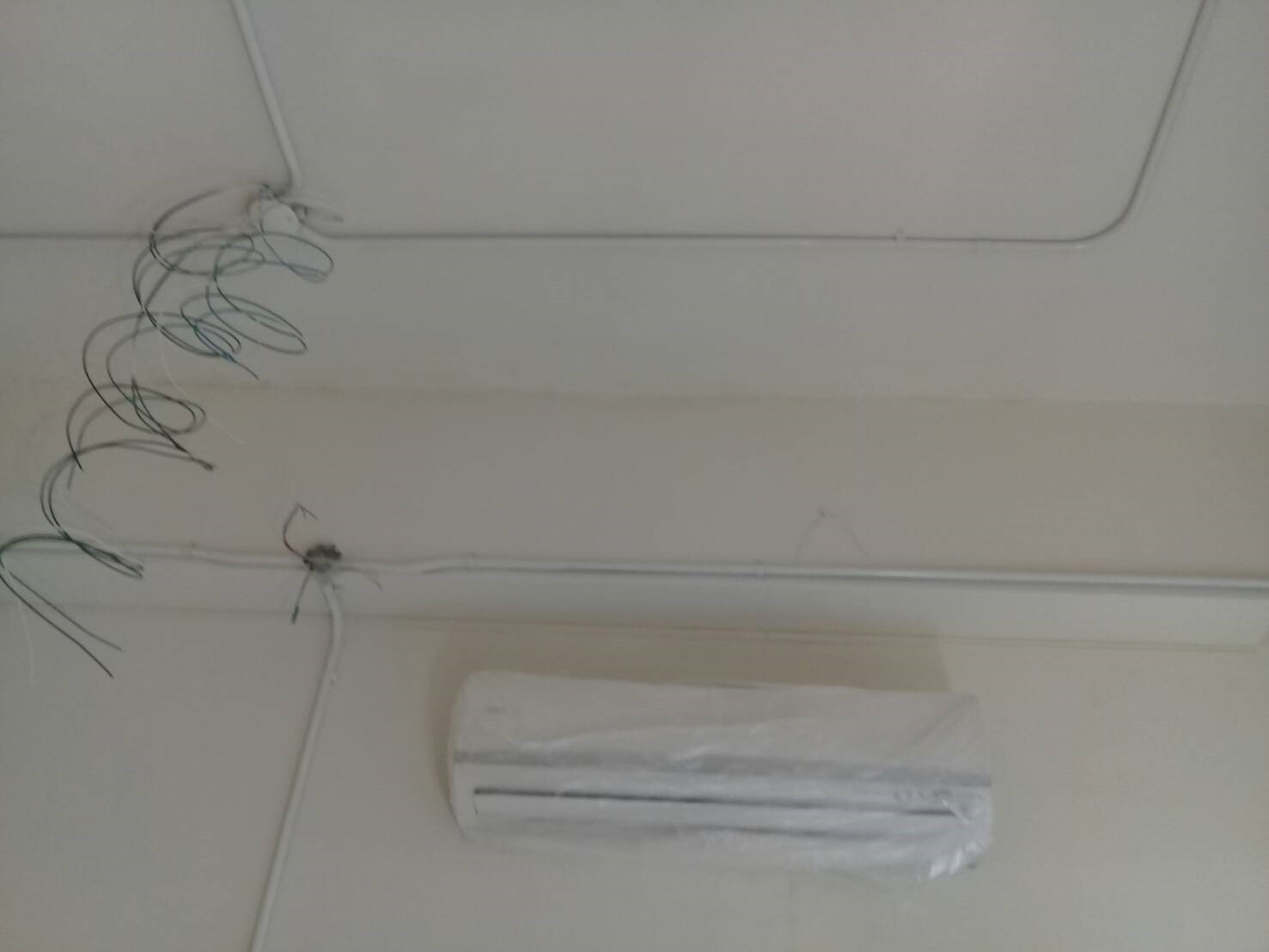 新北市五股住家室內油漆粉刷