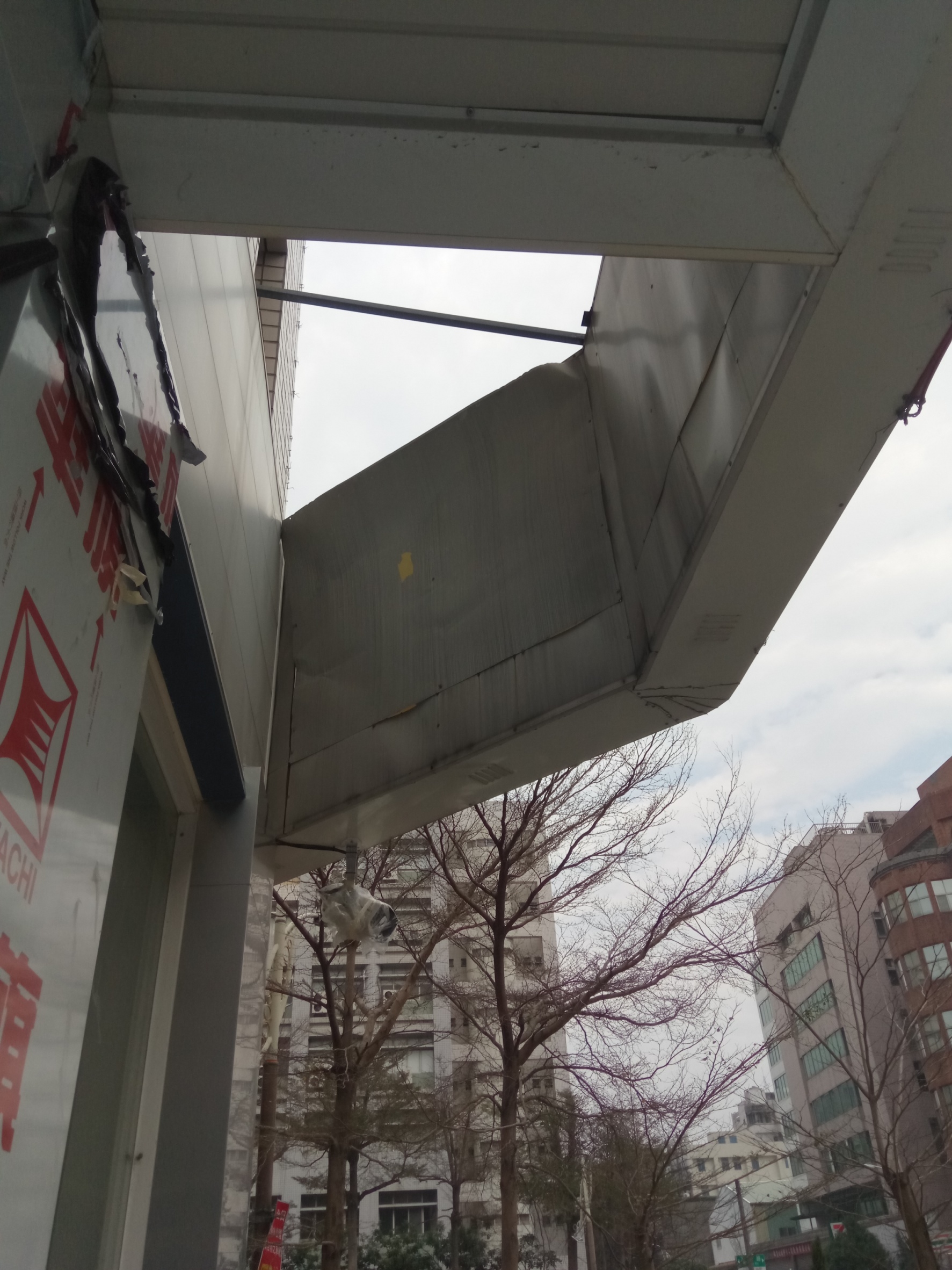 新北市新莊遮陽板