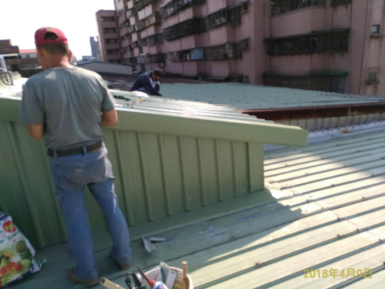 台北市鐵皮屋頂翻修鐵皮工程