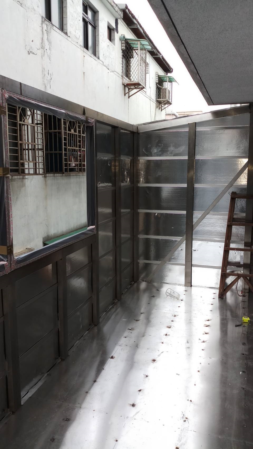 台北市鐵窗更新安裝、鐵工特殊訂製