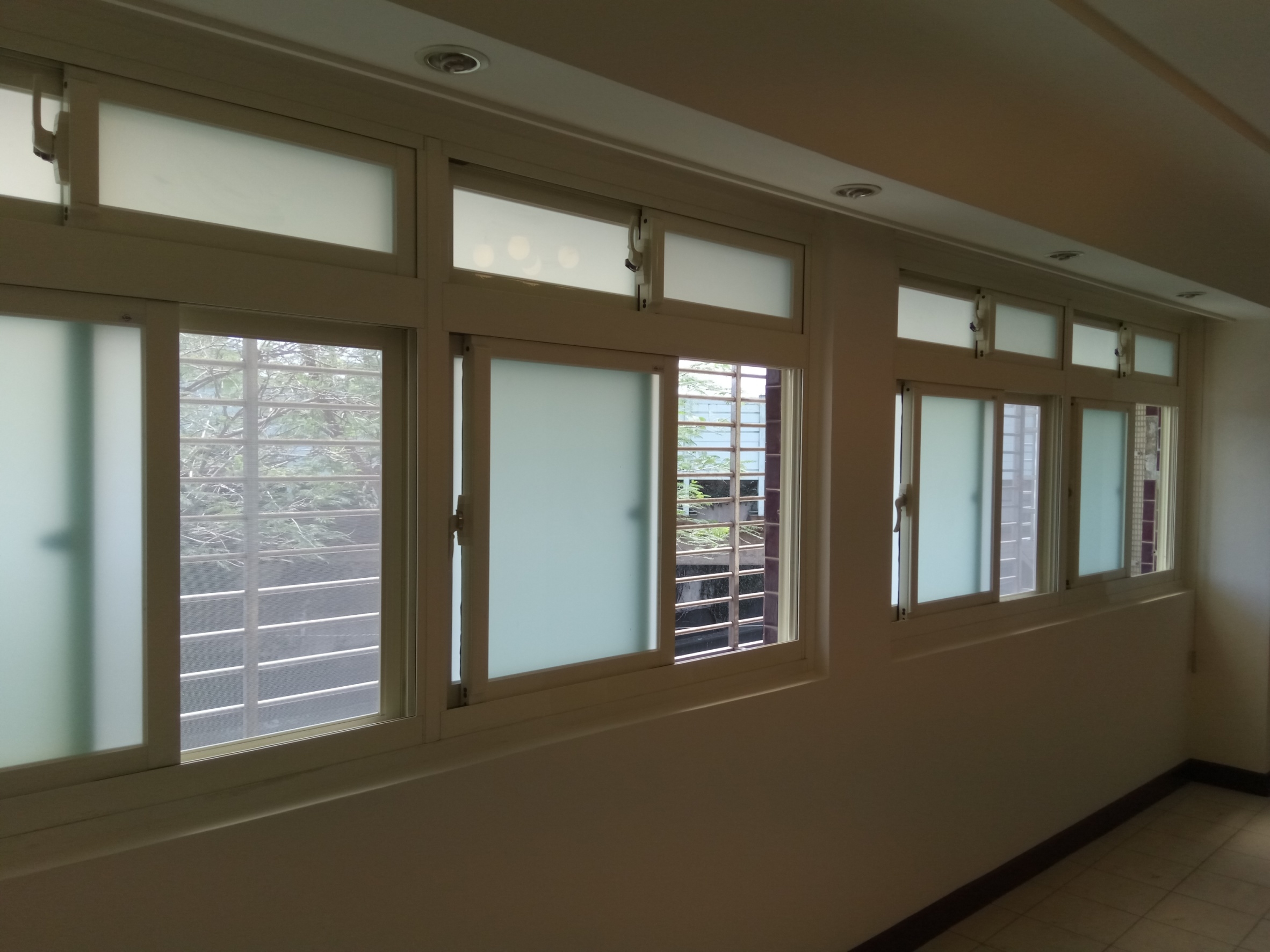 新北市板橋住家鋁門窗新安裝