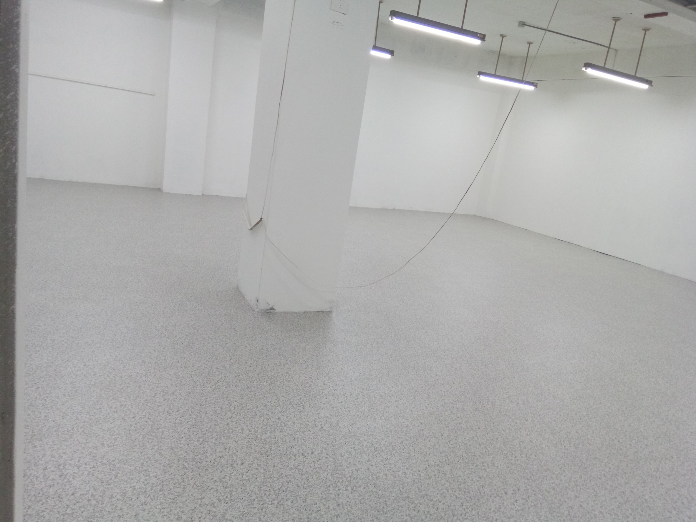 新北市板橋住家塑膠耐磨地板鋪設