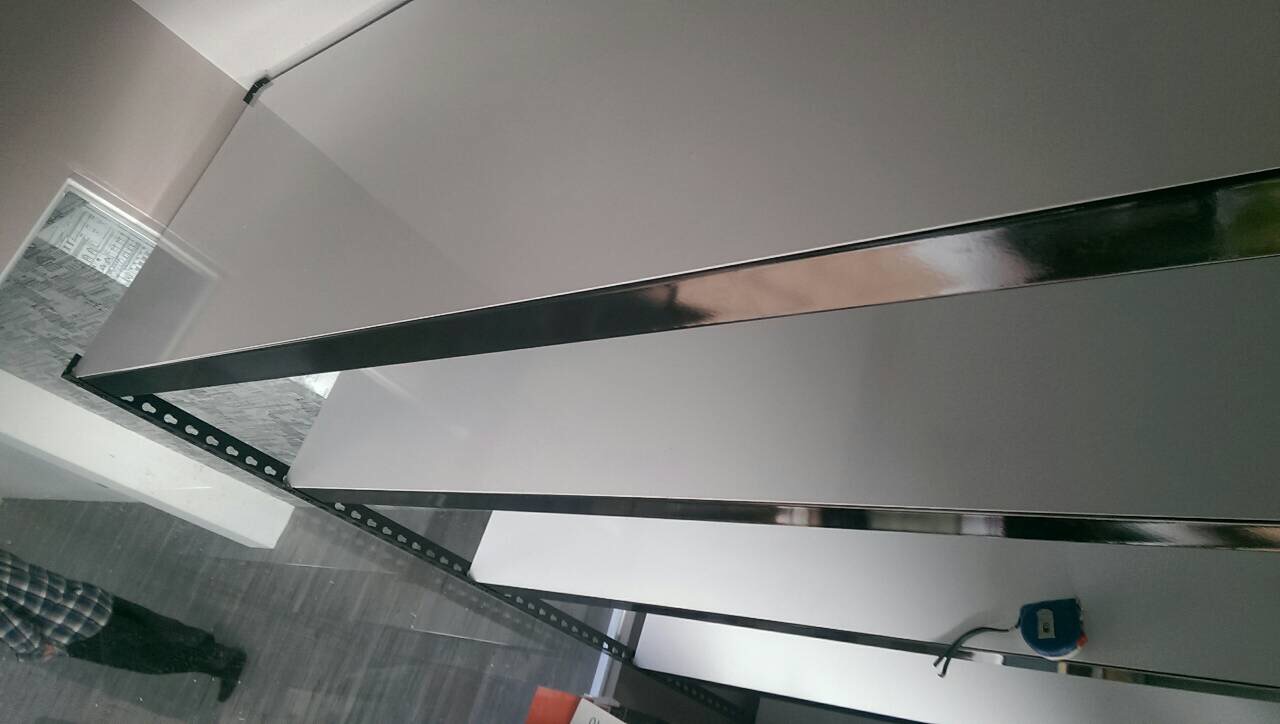 黑色烤漆免螺絲角鋼組合架